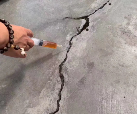 永清混凝土裂缝修补技术详解​
